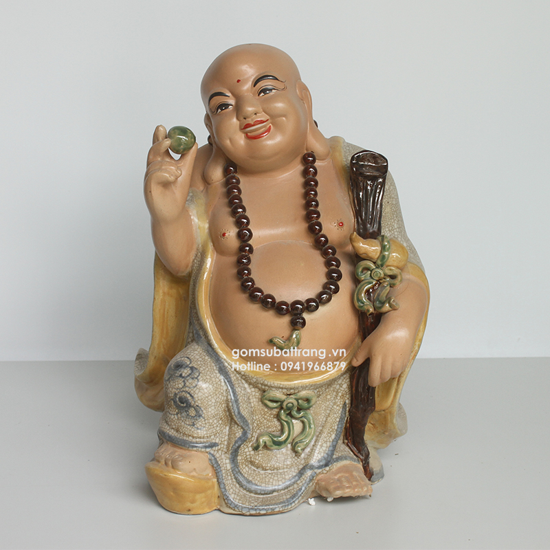 Tượng Phật Di Lặc bằng sứ cầm gậy Như Ý