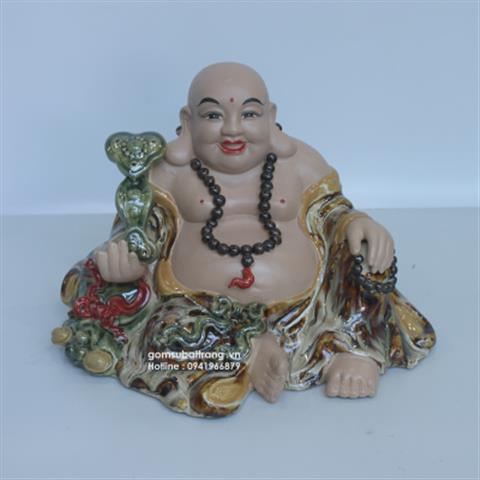 Phật Di Lặc cười biểu tượng của giàu sang may mắn